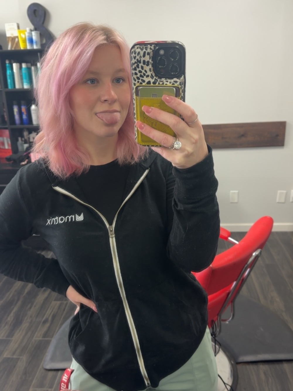 Meet your Posher, Megan